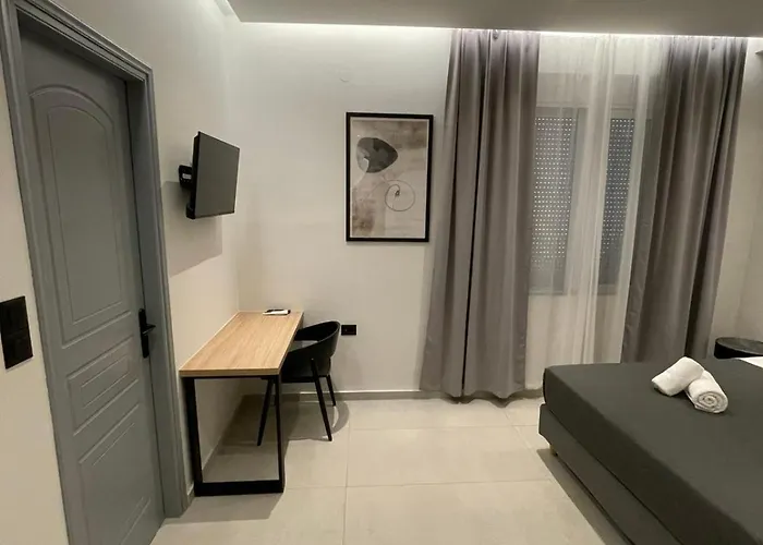 Pnoe Studio, Chania Center